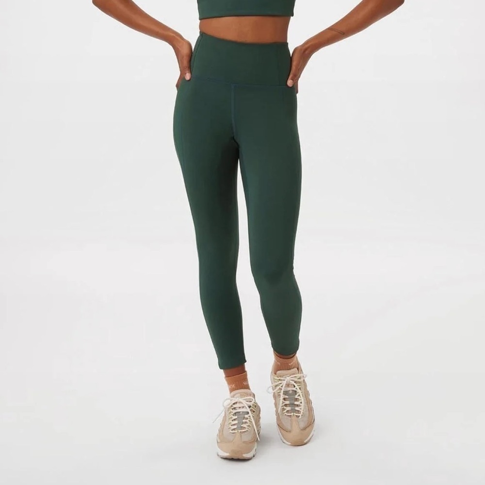 Girlfriend Collective Green Compressive High Rise Leggings Size Medium.